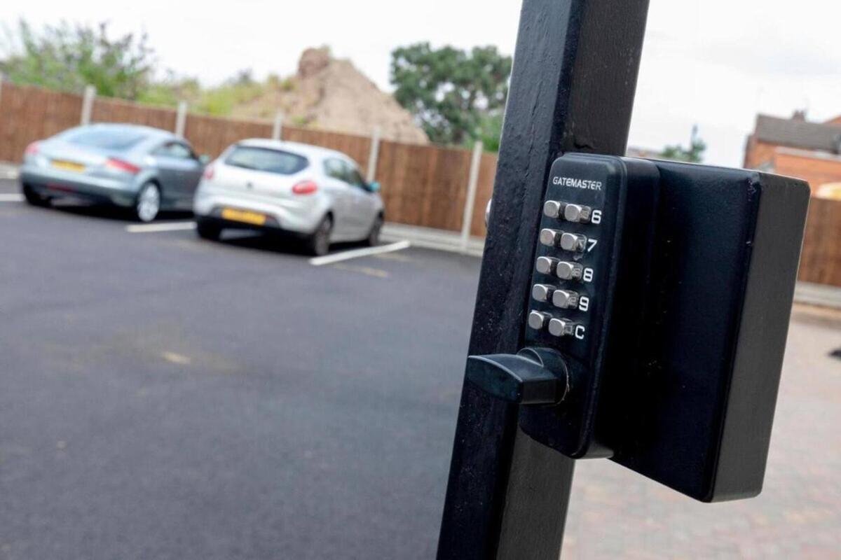 Sav Apartments Clarence Street-Loughborough Phòng bức ảnh