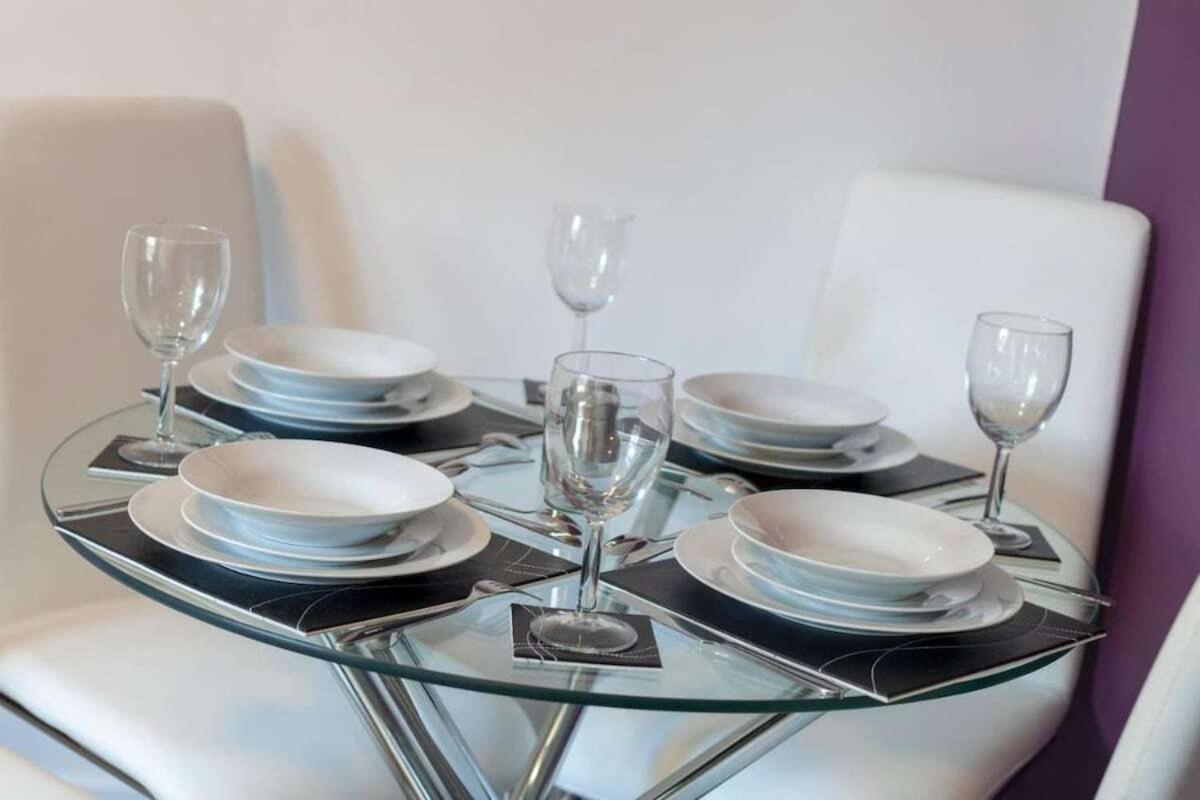 Sav Apartments Clarence Street-Loughborough Phòng bức ảnh