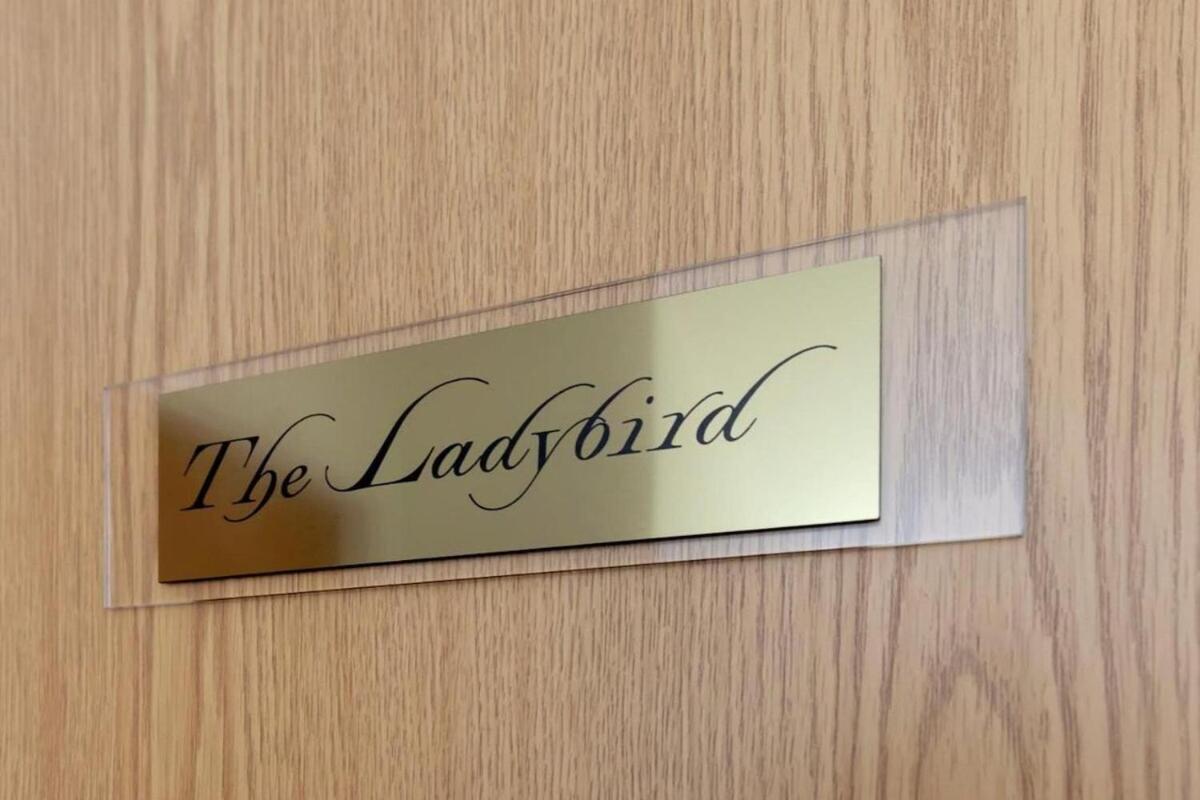 Sav Apartments Clarence Street-Loughborough Phòng bức ảnh